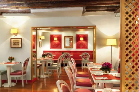 Hotel Louvre Bons Enfants Paris Отели рядом с достопримечательностью «Музей Орсе»