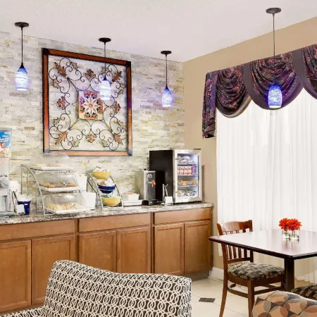Days Inn by Wyndham Columbus