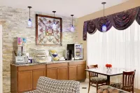 Days Inn by Wyndham Columbus - breakfast