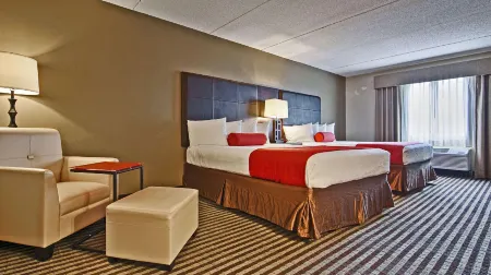 Comfort Inn & Suites Copley Akron Отели в г. Уодсворт