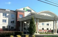 Holiday Inn Express & Suites Vineland Millville