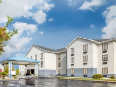 Baymont by Wyndham Pooler/Savannah Hotels in Pooler