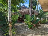 Crazy Bears Hostel Hotels near Pescador Island