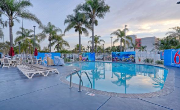 Motel 6 Los Angeles, CA - Los Angeles - LAX