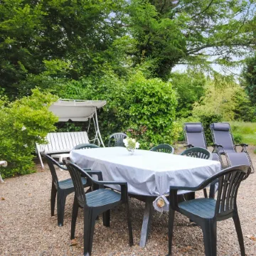 "Ludovic" - 7km from the Sea