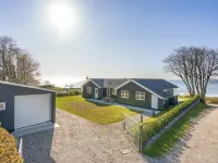 "Lander" - 20m from the Sea Hotels near Gl. Haderslev Kirke (Sct. Severin)