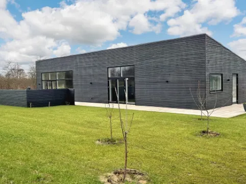 "Aatami" - 500m from the Sea