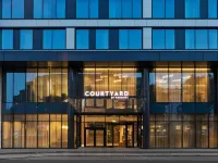 Courtyard Szczecin City Hotels near Rondo Hakena Park Handlowy