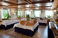 Parkhotel Sonnenhof - breakfast