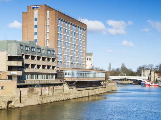 Radisson Hotel York