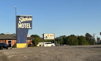 Shelaine Motel