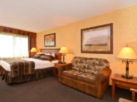 Best Western Plus Kelly Inn  Suites Hotels in Fargo