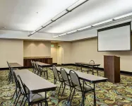 温泉城舒適套房酒店