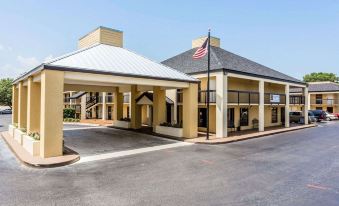 Quality Inn Mt. Pleasant – Charleston