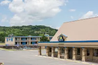 Days Inn by Wyndham Staunton Hotels in Augusta County