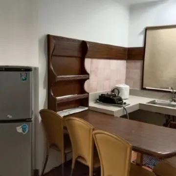 Studio Room Apartemen Marbella Anyer Отели рядом с достопримечательностью «Пляж Anyer»