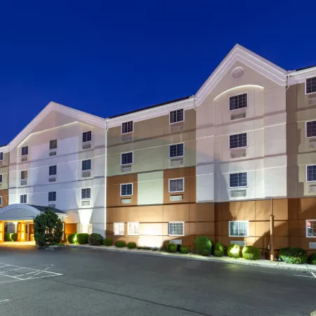 Candlewood Suites WEST SPRINGFIELD by IHG