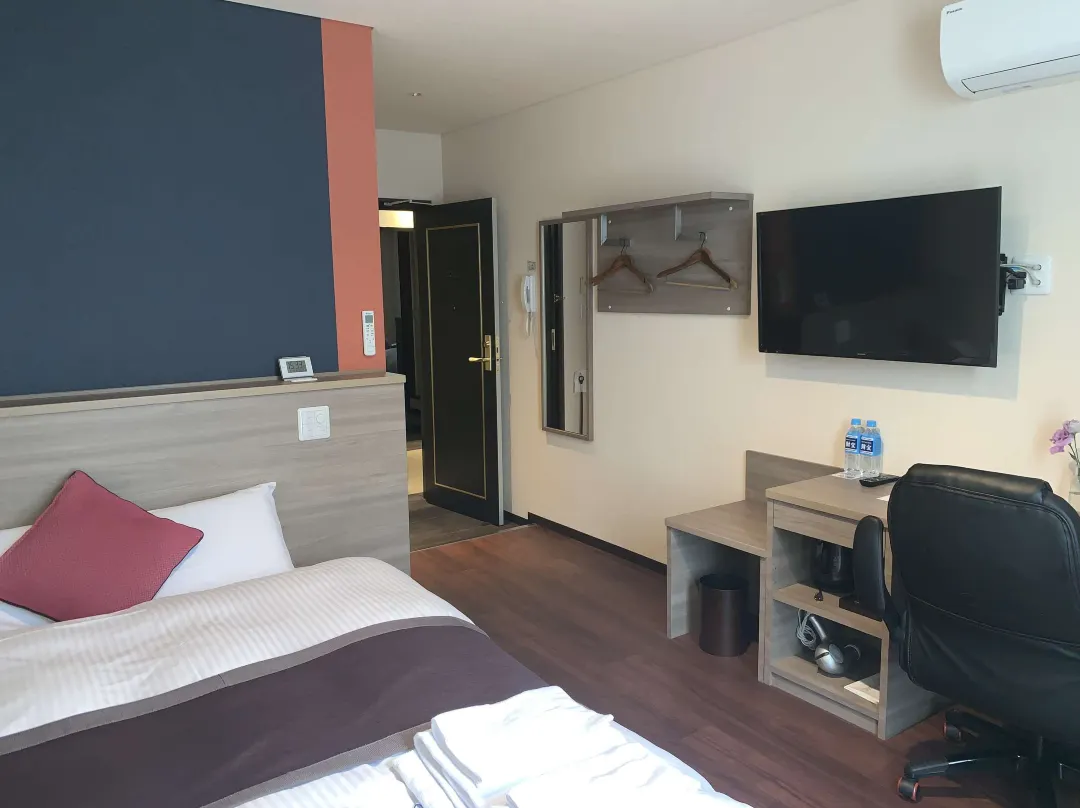 Business Hotel Shirasagi - Japan
