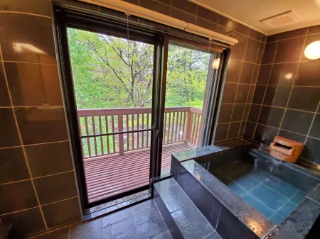 Ryuzunotaki Riverside Kei Отели рядом с достопримечательностью «Chūzen-ji Temple»