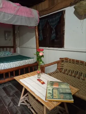 Mida Creek Eco Camp - Cottage House - Küvet