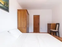 Seafront Spacious Apartment Spazzio Hotels in Preko