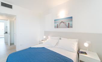 Stylish Residenza Torre Bianca 2 Bedroom Apartment Sleeps 5