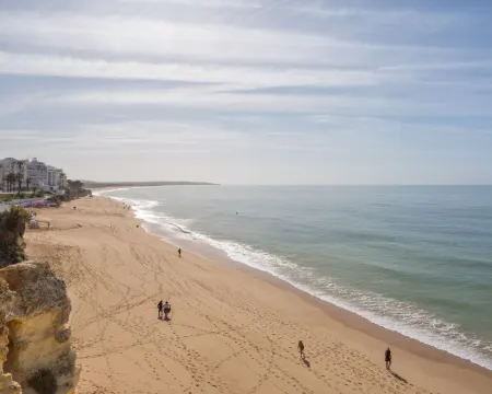 Sunny Home Hotéis em Pera