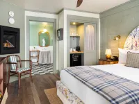 Le Petit Pali at Ocean Ave