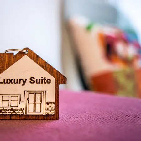 Luxury Apartment up to 3 Persons - Feel Home Away from Home