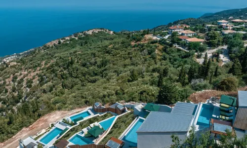 Anadeo Villas & Suites