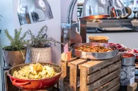 King Jason Paphos - Designed for Adults by Louis Hotels - Desayuno