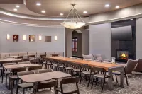 SpringHill Suites Norfolk Virginia Beach فنادق في نورفولك