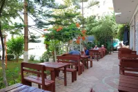 Hotel Rixhi - 3-Star