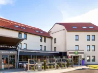 Ibis Styles Clermont-Ferrand le Brézet Aéroport Các khách sạn ở Clermont-Ferrand