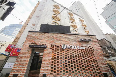 U Hotel Отели рядом с достопримечательностью «Орюкто»