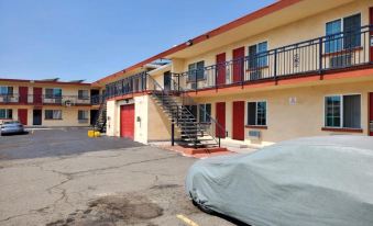 Premier Inn & Suites -Listing Partner