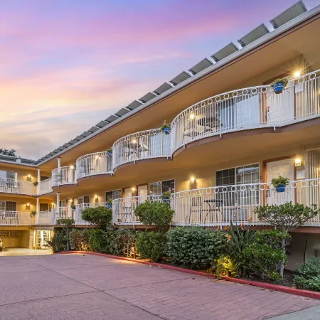 Best Western Plus Riviera