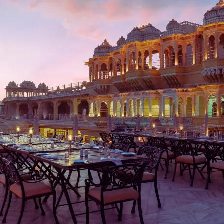 Chunda Palace