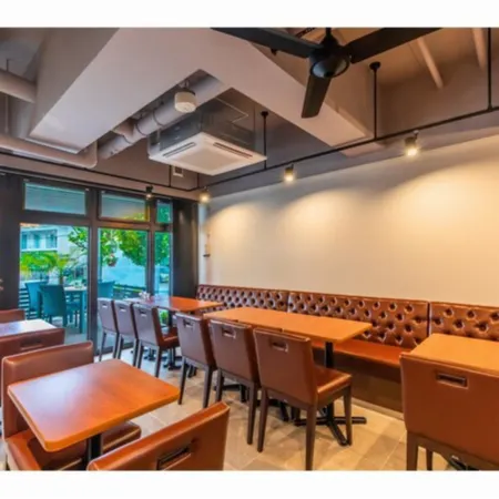 Yenns Marina Inn Mercy