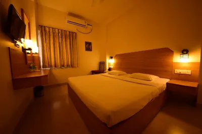 Ess Pe Inn Hotels in Karaikkudi