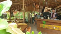 Same Same Bungalows Eco Lodge