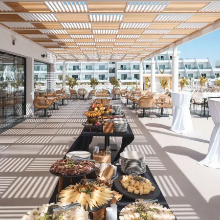 Radisson Blu Resort, Lanzarote (Adults Only +16)