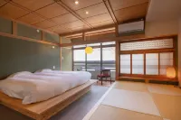 Coliving & Cafe Sando