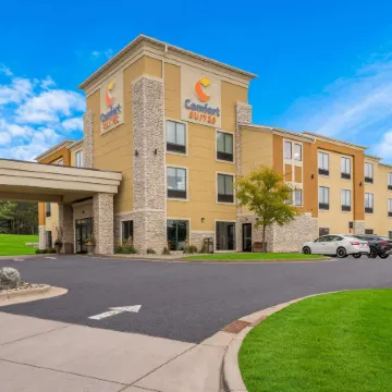 Comfort Suites Hudson I-94