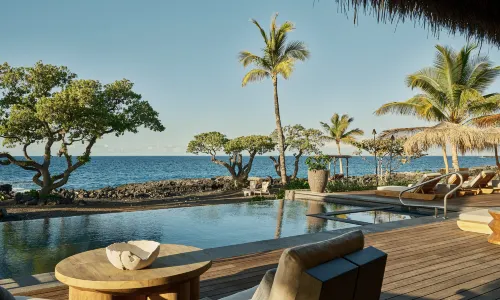 코나 빌리지, 로즈우드 리조트