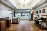 Hampton Inn Roanoke/Hollins-I-81 Hotels in Hollins