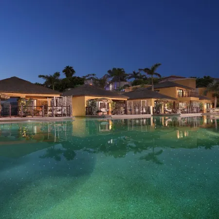 Royal River, Luxury Hotel Ξενοδοχεία στην πόλη Comarca de Isora