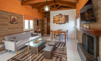 Garden House by Estia