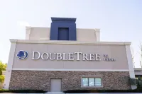 DoubleTree by Hilton Hotel Tinton Falls - Eatontown