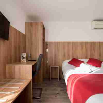 Brit Hotel Plaisance A9/A61 Rooms